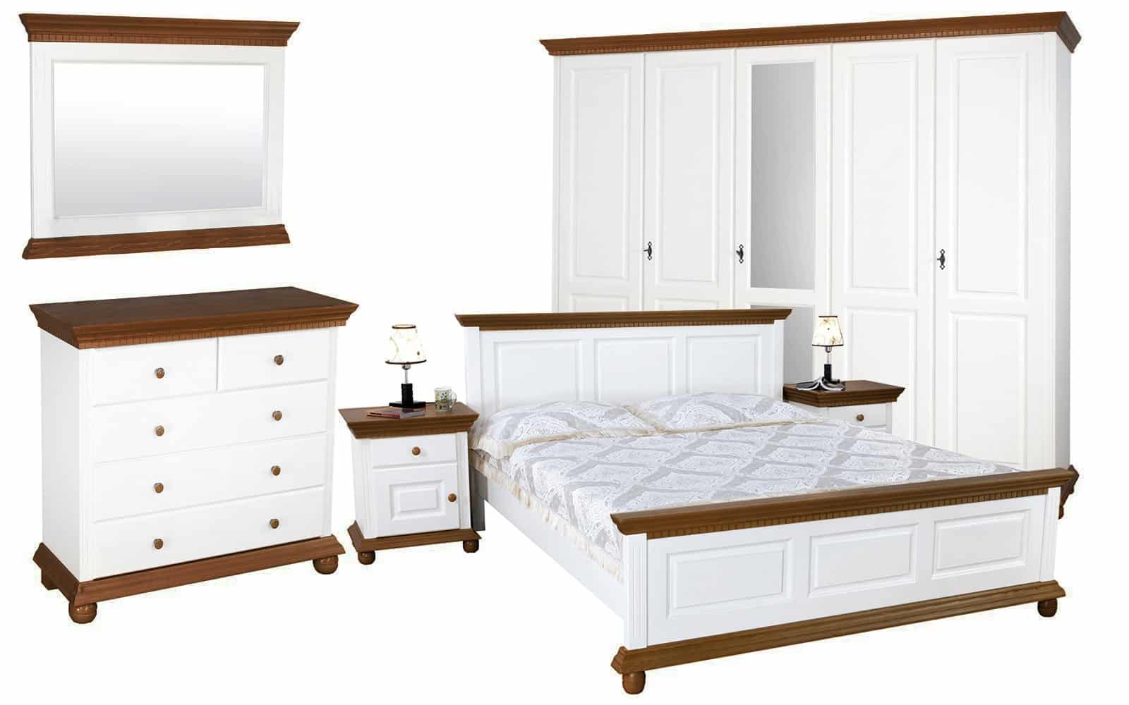 mobilier din lemn masiv