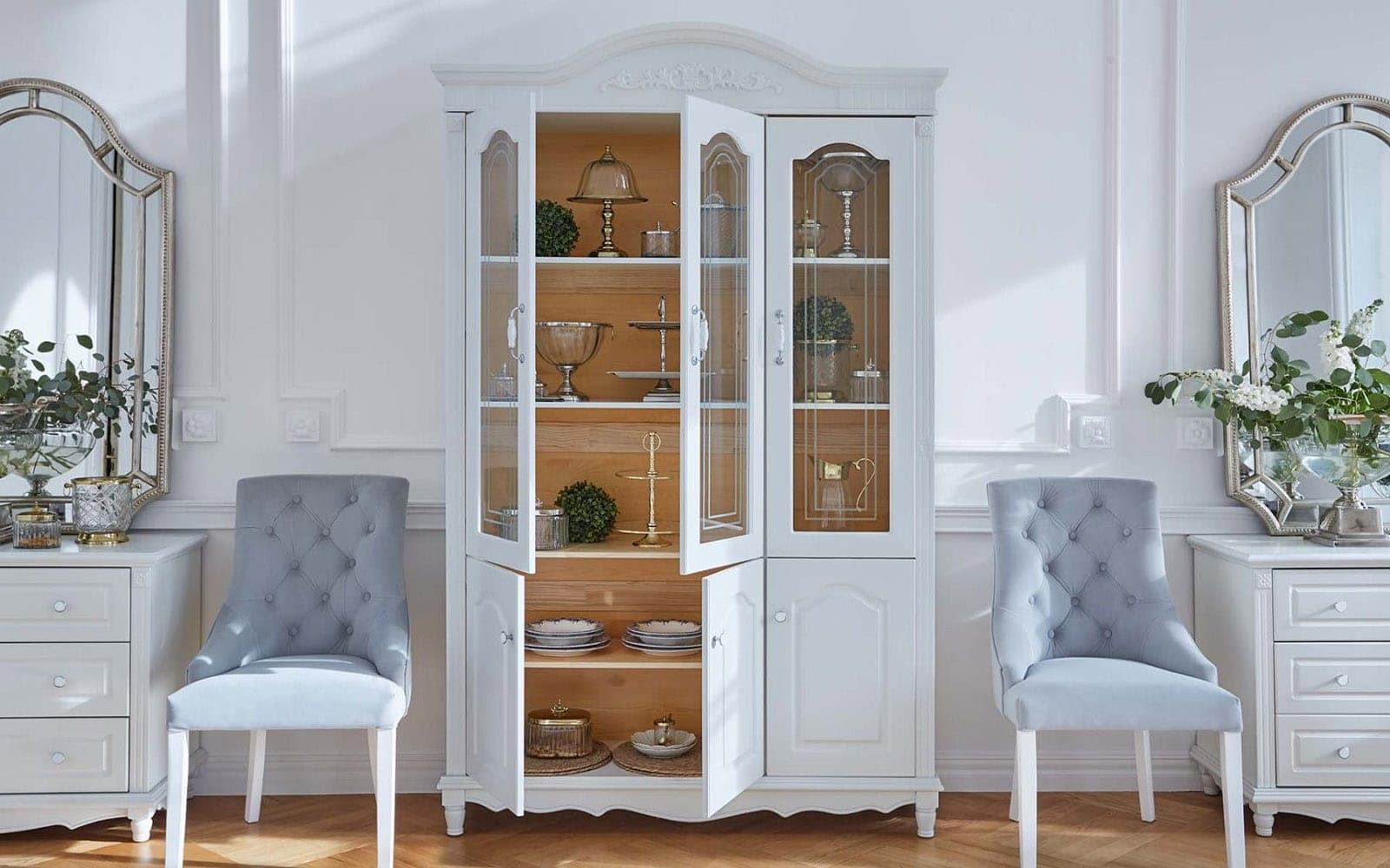 Vitrina Elizabeth, 3 Uși, 139x43x223cm, Alb