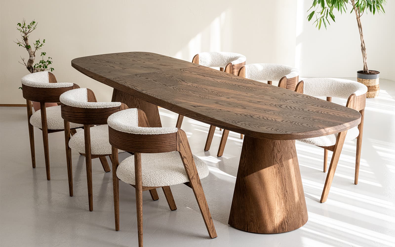 Masa Dining, EGO, Personalizabila