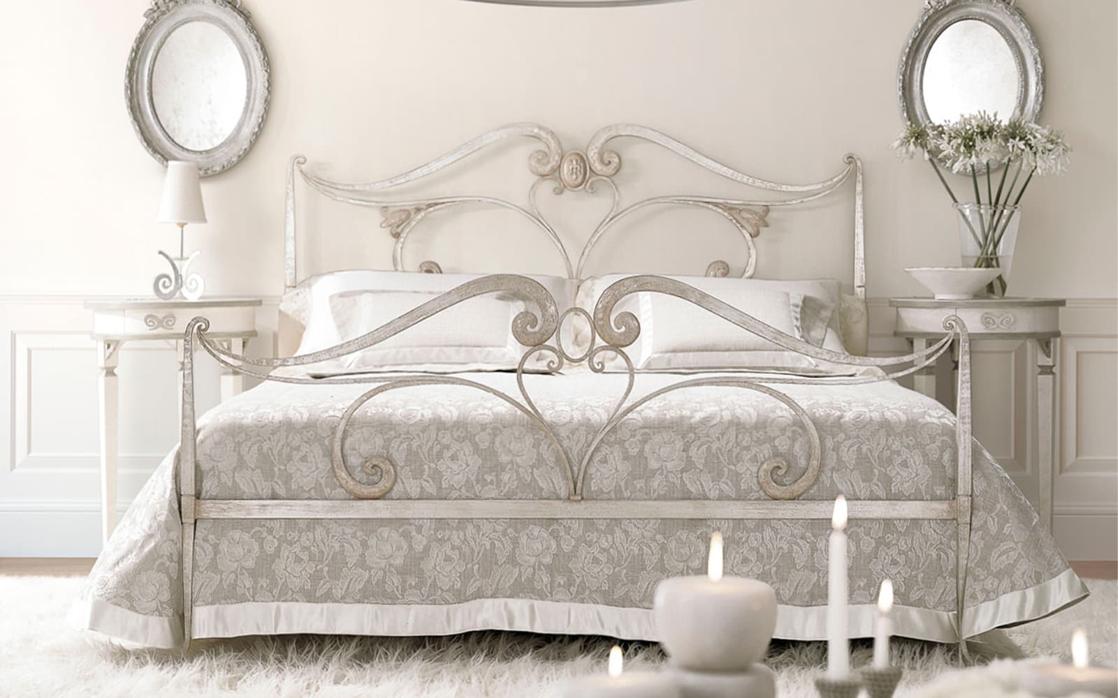 Pat Ducale – cu ornamente din fier forjat,120/160x200cm din lemn masiv