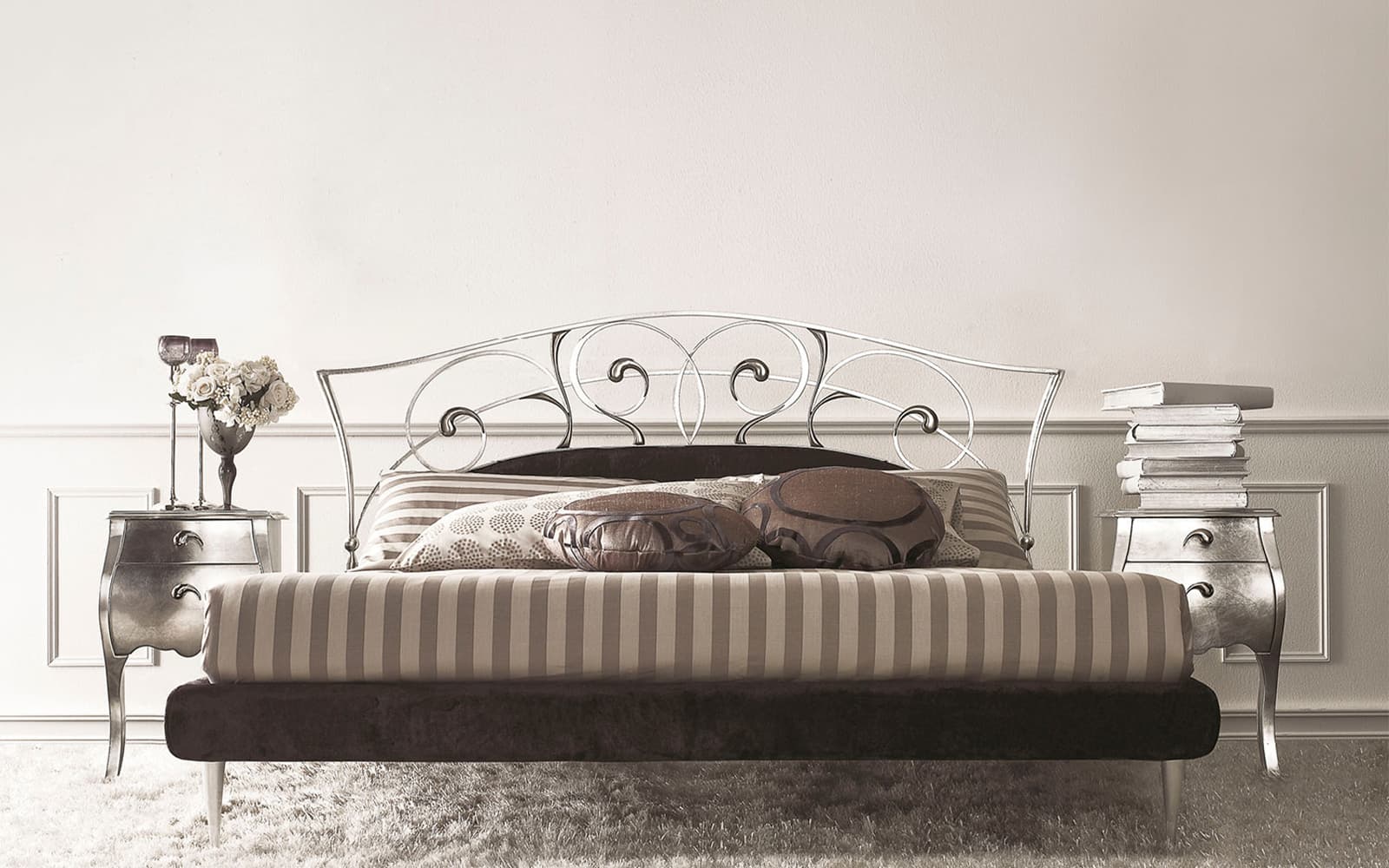 Pat Keren – design elegant din fier forjat din lemn masiv