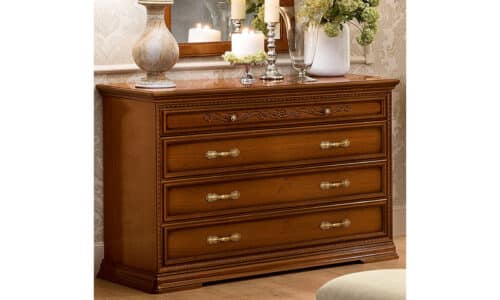 mobila de lemn masiv