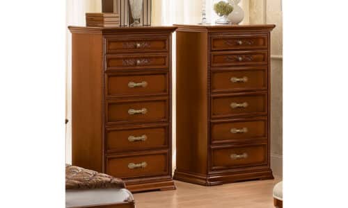 mobila de lemn masiv