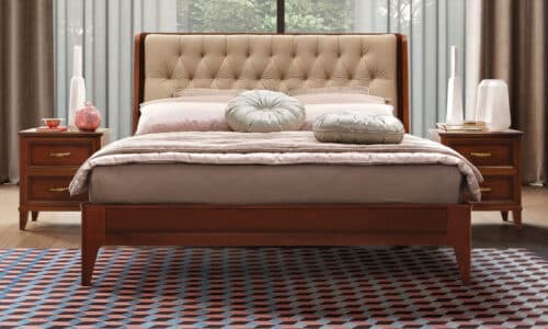 mobila de lemn masiv