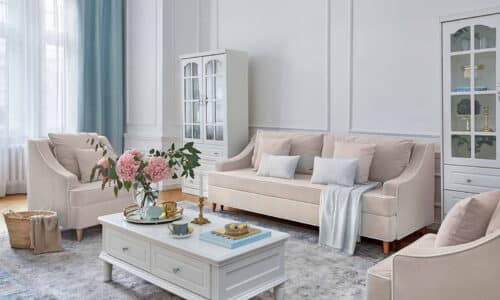 mobila din lemn masiv