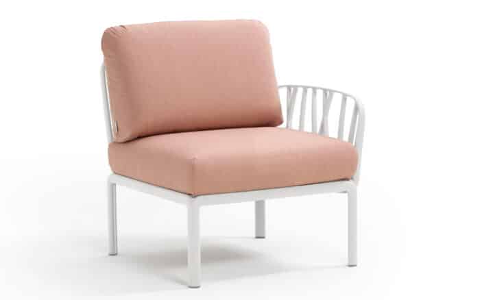 mobilier din lemn masiv