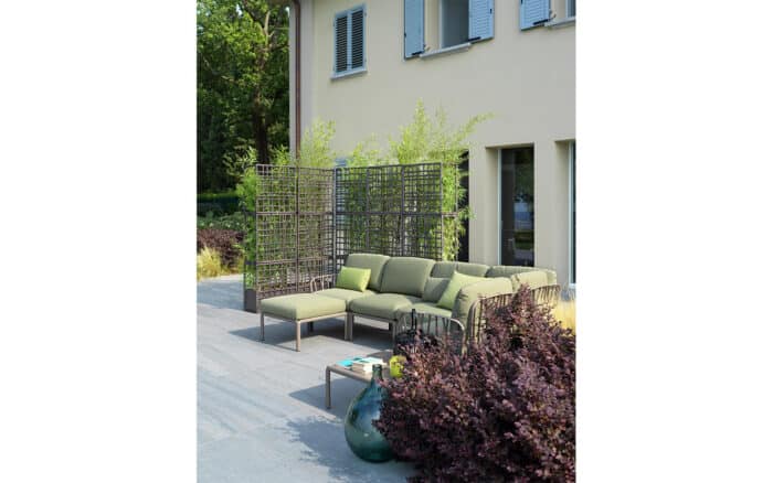 mobilier din lemn masiv