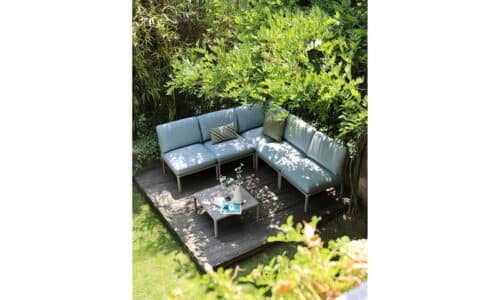 mobila din lemn masiv