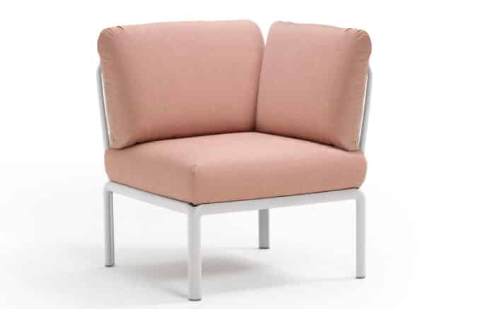 mobilier din lemn masiv