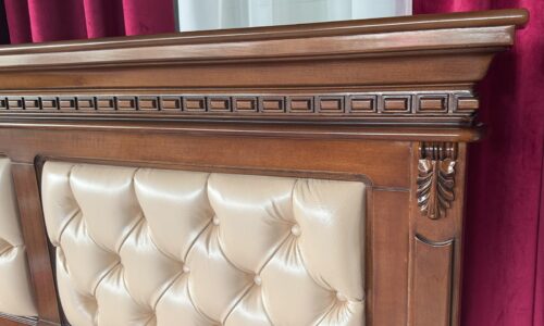 pat bernhard tapitat piele naturala lux, lemn masiv, nuc