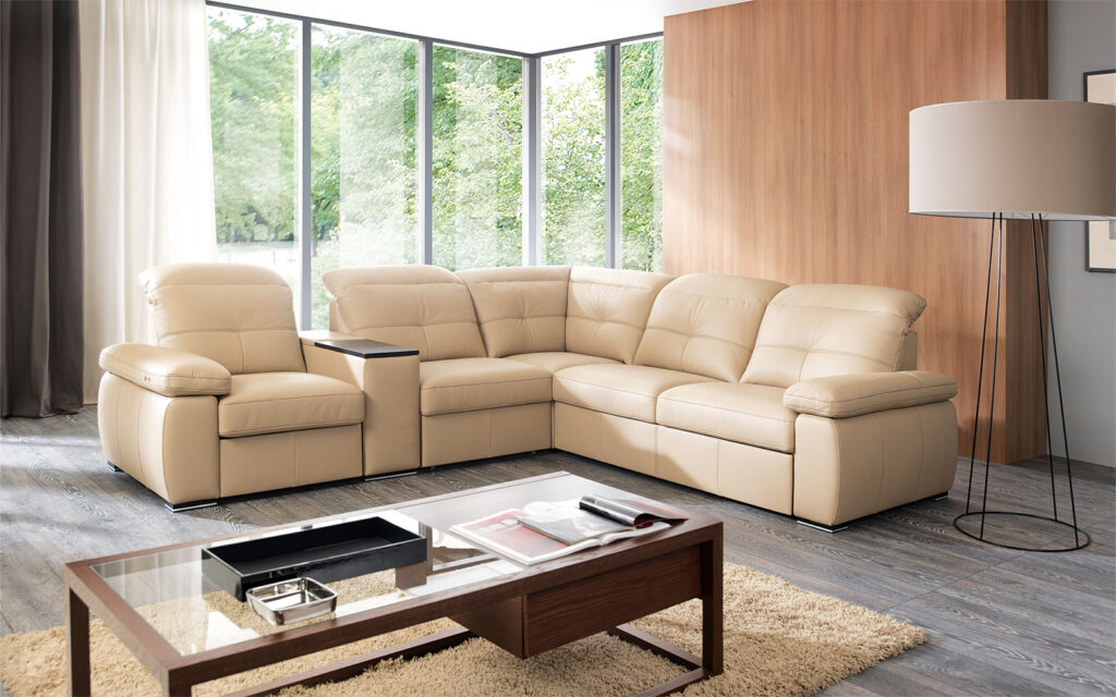 Untitled-1_0006_Collection_Legend_1